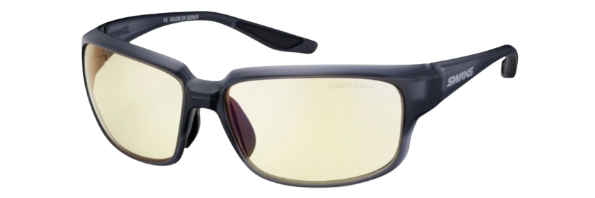 夜 運転 サングラス